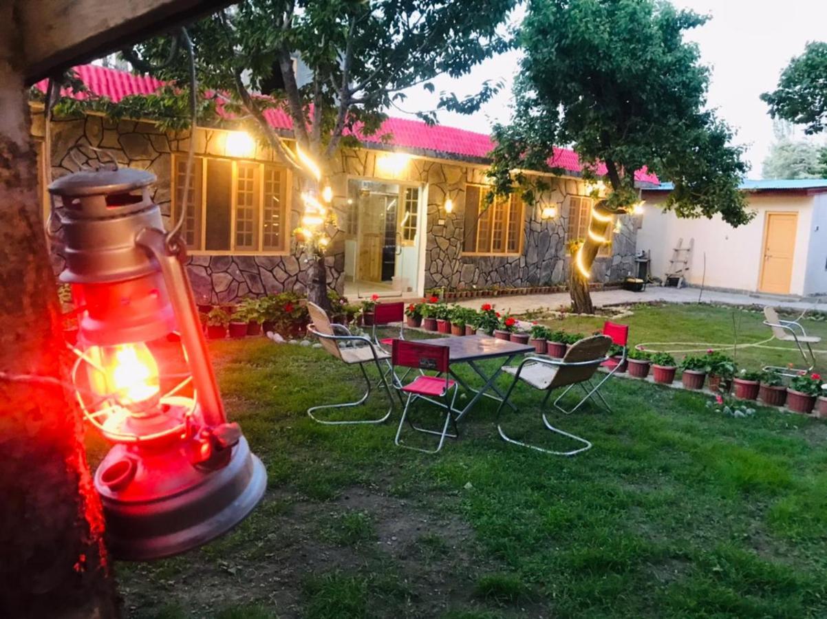 Sehrish Guest House Skardu Eksteriør bilde