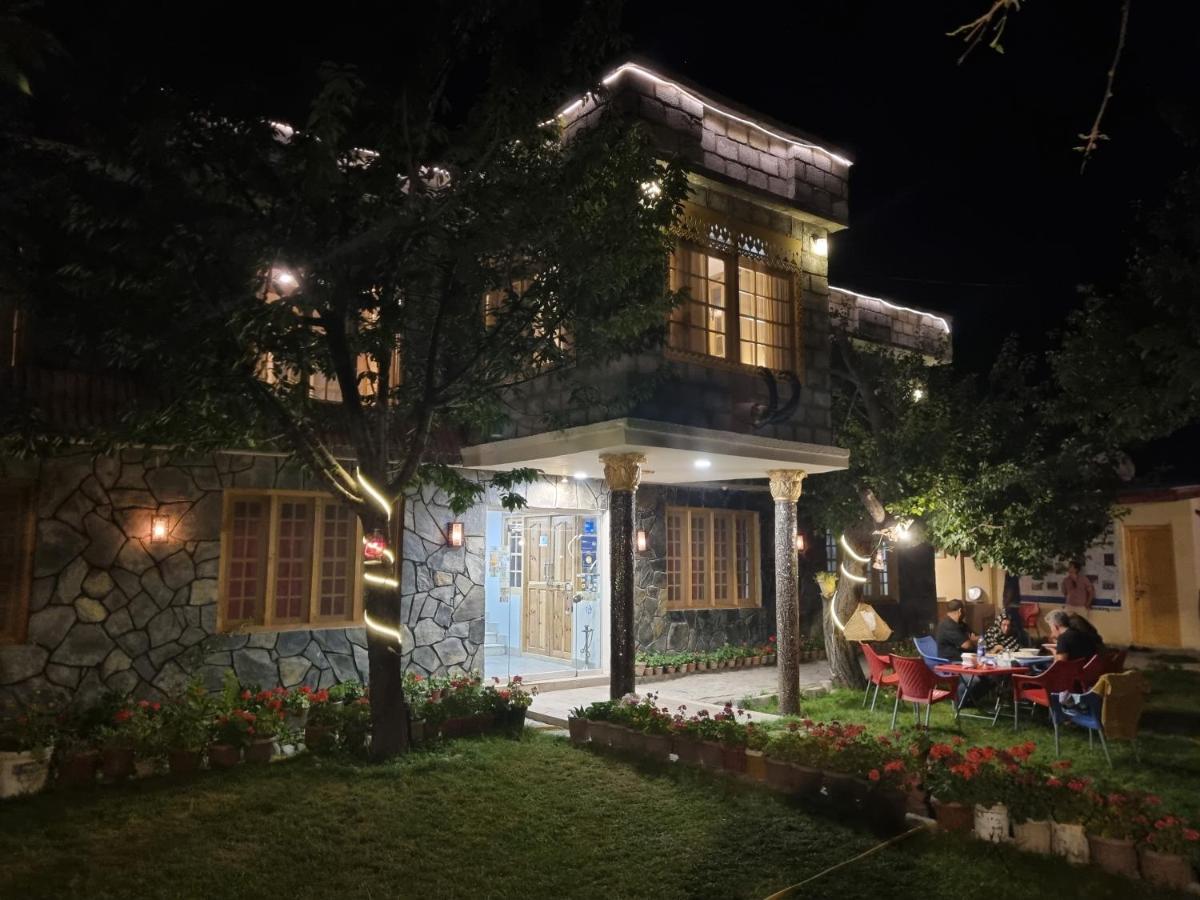 Sehrish Guest House Skardu Eksteriør bilde